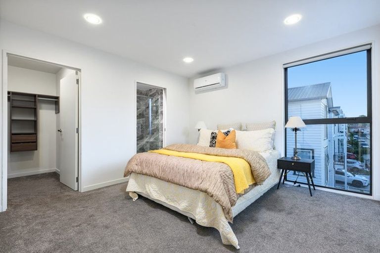 Photo of property in 5 Nephrite Lane, Henderson, Auckland, 0610