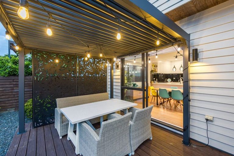 Photo of property in 37 Cavalli Road, Long Bay, Auckland, 0630