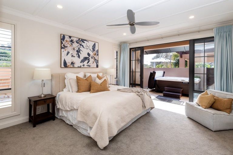 Photo of property in 38 Brownhill Road, Whitford, Manurewa, 2576