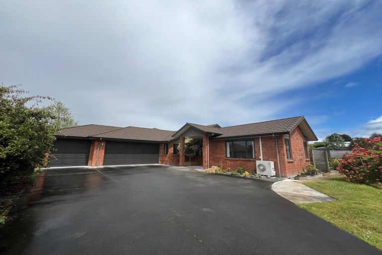 Photo of property in 70 Te Huia Drive, Flagstaff, Hamilton, 3210