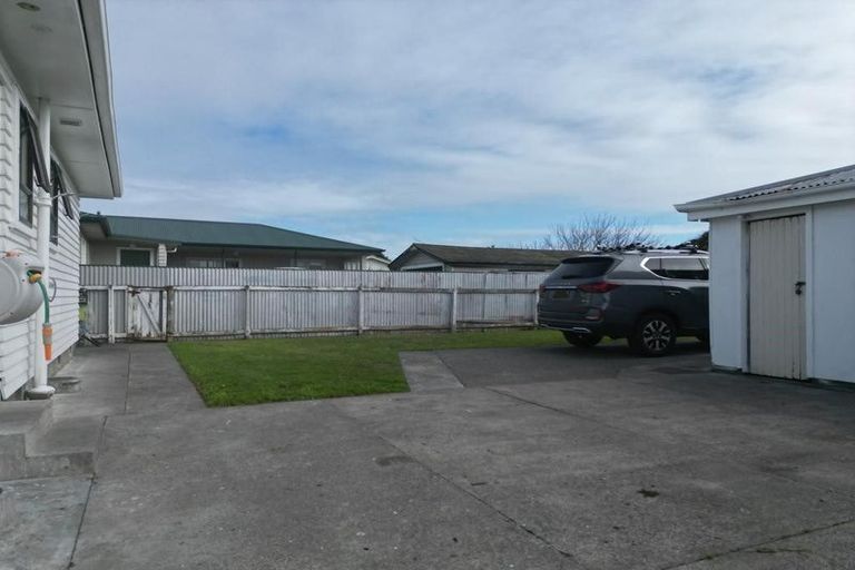 Photo of property in 14 Richmond Street, Maraenui, Napier, 4110