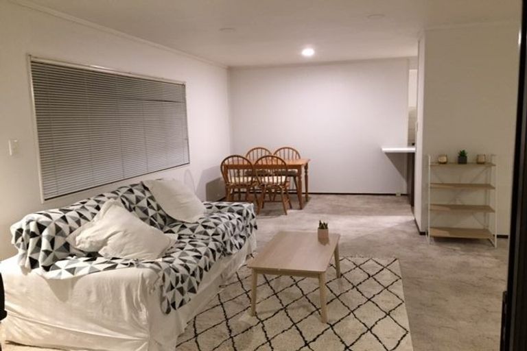 Photo of property in 5 Alpha Street, Papakura, 2110
