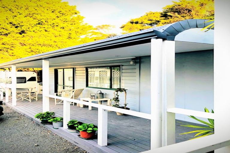 Photo of property in 100 Windmill Drive, Wainui, Silverdale, 0992