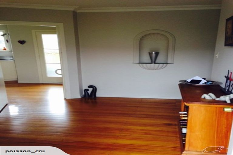 Photo of property in 14 Besant Place, Avondale, Christchurch, 8061