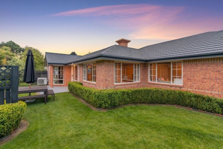 Photo of property in 6 Styx River Place, Spencerville, Christchurch, 8083