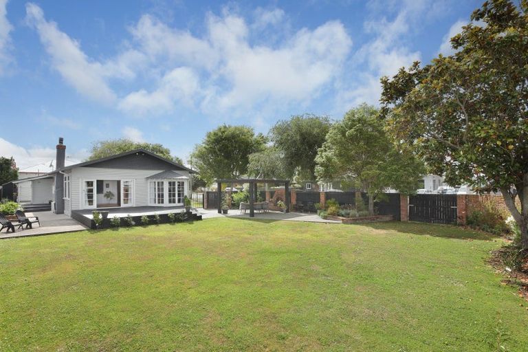 Photo of property in 2 York Street, Feilding, 4702