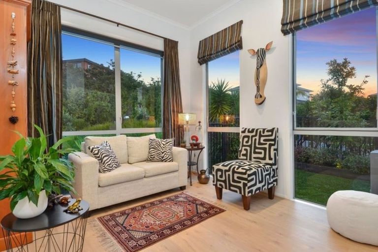 Photo of property in 250 Schnapper Rock Road, Schnapper Rock, Auckland, 0632