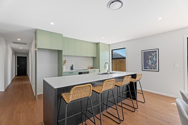 Photo of property in 9 Caton Street, Lake Hawea, 9382