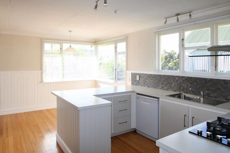 Photo of property in 13 Bowen Street, Kurow, 9435