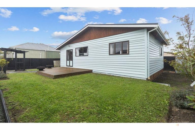 Photo of property in 15a Leckie Street, Redruth, Timaru, 7910