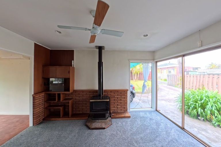 Photo of property in 55 Walworth Avenue, Pakuranga Heights, Auckland, 2010