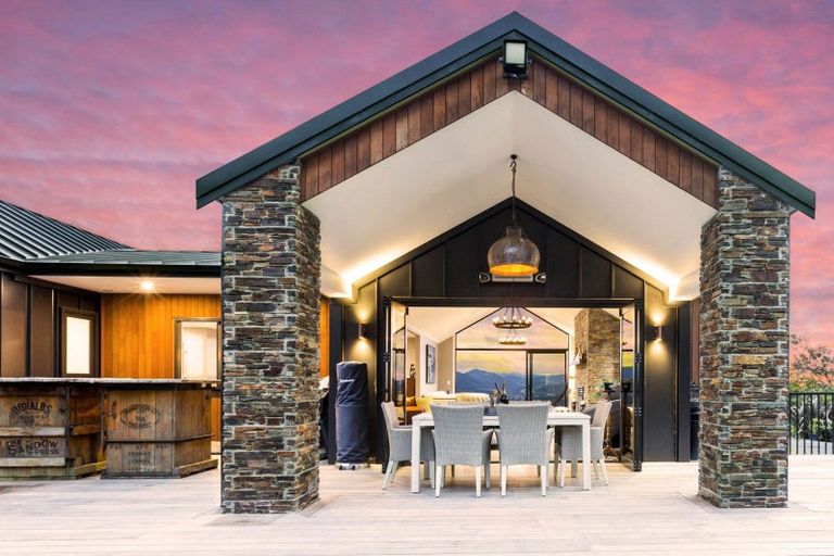 Photo of property in 263 Fairview Drive, Akatarawa, Upper Hutt, 5372