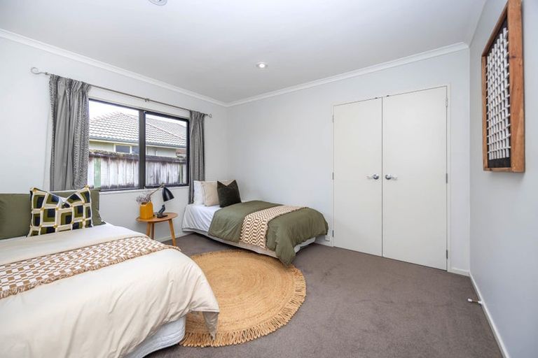 Photo of property in 17 Innswood Place, Rototuna North, Hamilton, 3210