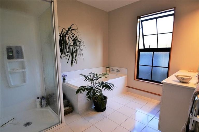 Photo of property in 44 Malthouse Crescent, Brightwater, 7022