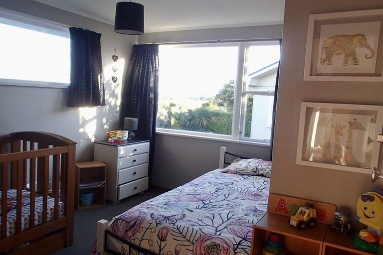Photo of property in 43 Tamar Street, South Hill, Oamaru, 9400