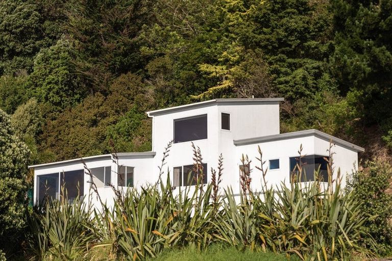 Photo of property in 144 Thames Coast Sh25 Road, Whakatete Bay, Thames, 3575