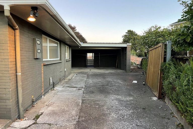 Photo of property in 43 Meadway, Sunnyhills, Auckland, 2010