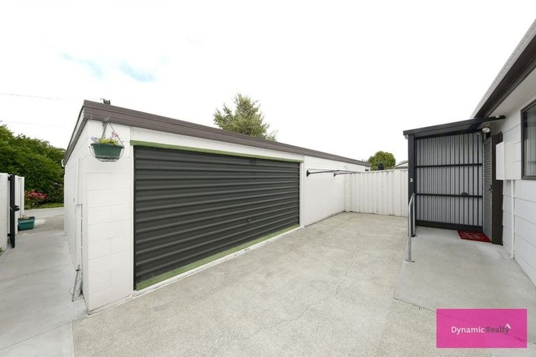 Photo of property in 3/15 Goldsmith Place, Waltham, Christchurch, 8023