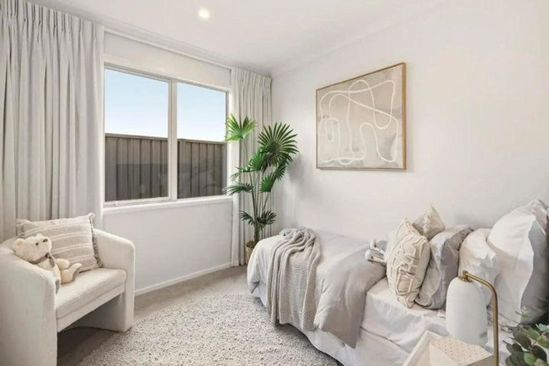 Photo of property in 3 Tasker Crescent, Pyes Pa, 3112