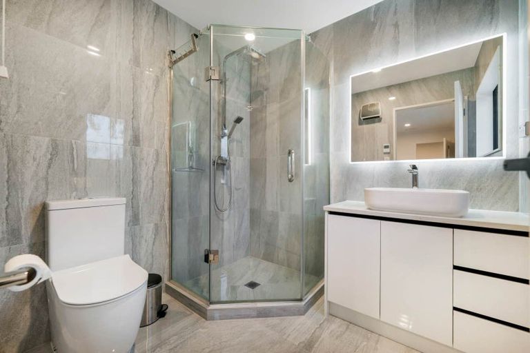 Photo of property in 5 Riwai Street, Flat Bush, Auckland, 2019