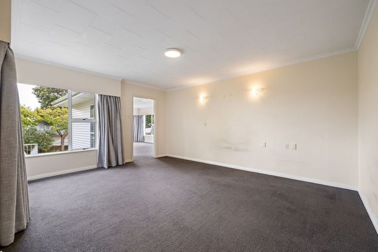 Photo of property in 352 College Street, West End, Palmerston North, 4410