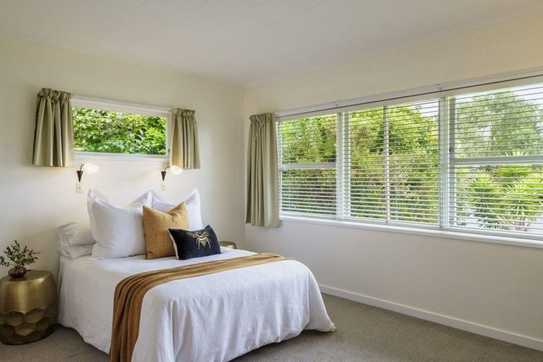 Photo of property in 37 Bill Hercock Street, Pirimai, Napier, 4112