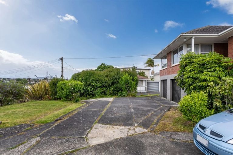 Photo of property in 40 Corunna Road, Milford, Auckland, 0620