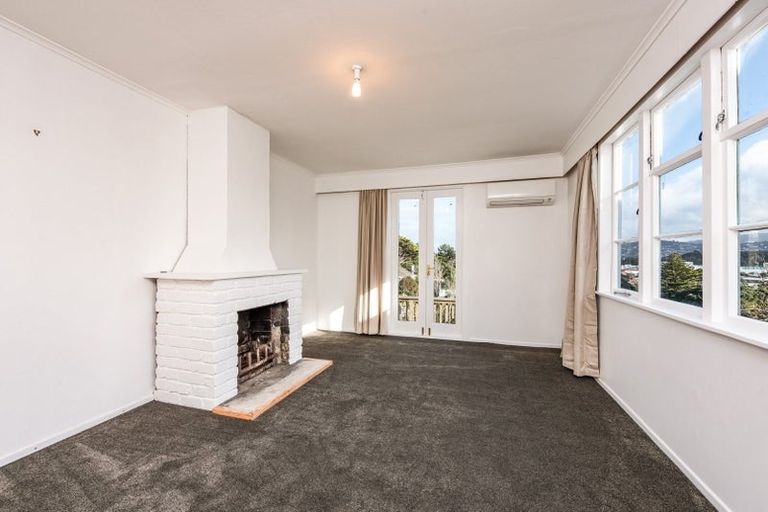 Photo of property in 46 Townsend Road, Miramar, Wellington, 6022