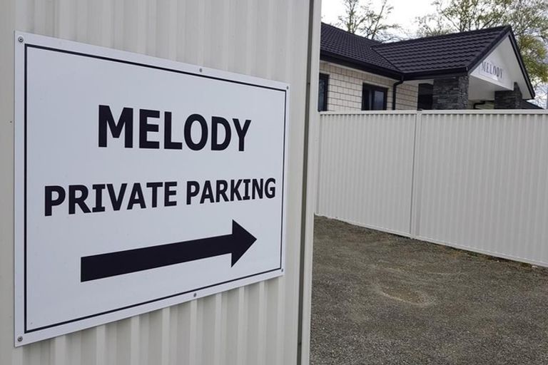 Photo of property in 71 Hokonui Drive, Gore, 9710