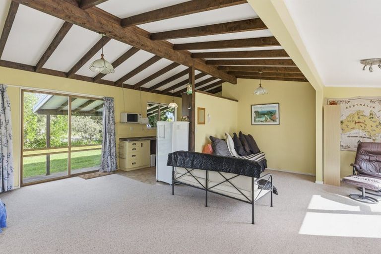Photo of property in 29 Sarah Street, Waikawa Beach, Manakau, 5573