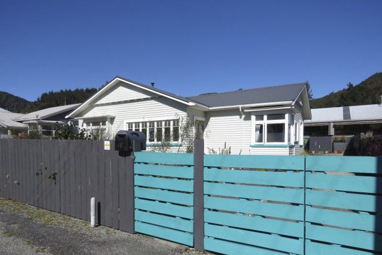 Photo of property in 49 Shiel Street, Reefton, 7830