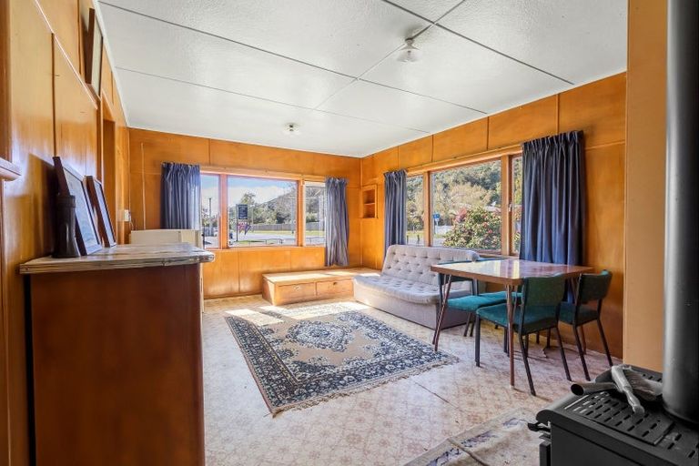 Photo of property in 1 Parekarangaranga Street, Motuoapa, 3382