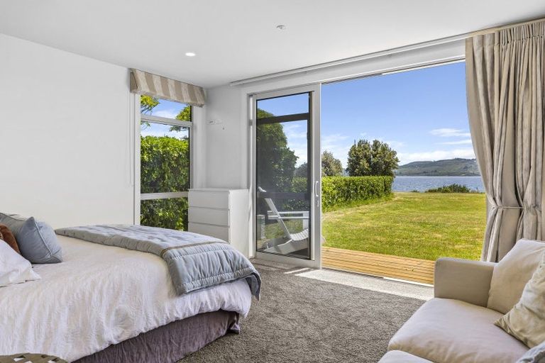 Photo of property in 8 Kuiwai Drive, Rainbow Point, Taupo, 3330
