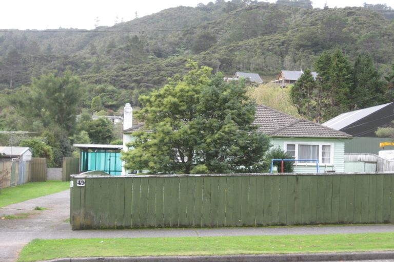 Photo of property in 49 Tawhai Street, Stokes Valley, Lower Hutt, 5019