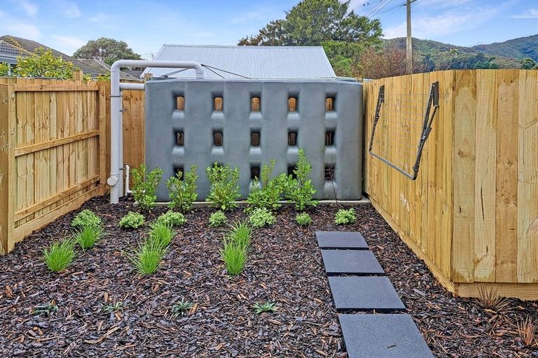 Photo of property in 8/16 Sladden Street, Naenae, Lower Hutt, 5011