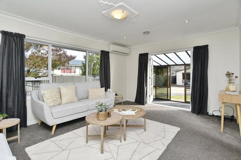 Photo of property in 85 Stanbury Avenue, Somerfield, Christchurch, 8024