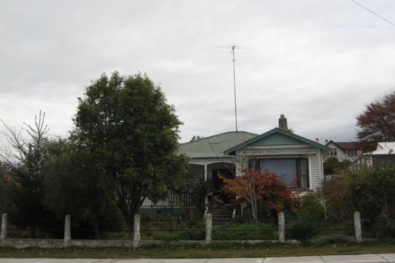 Photo of property in 27 Ryrie Street, Balclutha, 9230