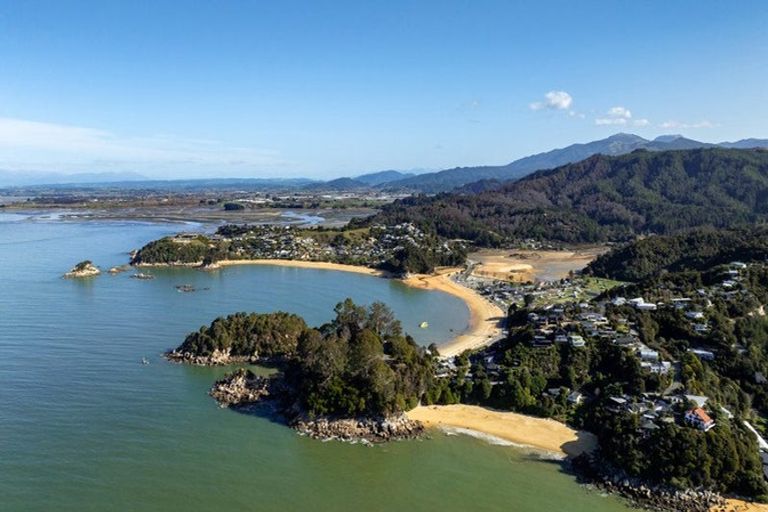 Photo of property in 8 Kotare Place, Kaiteriteri, Motueka, 7197