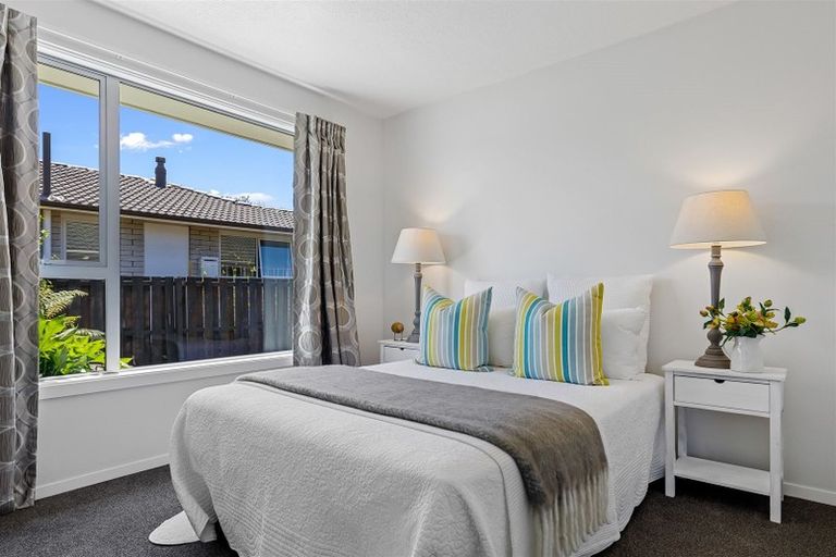 Photo of property in 15 Gibson Drive, Hornby, Christchurch, 8042