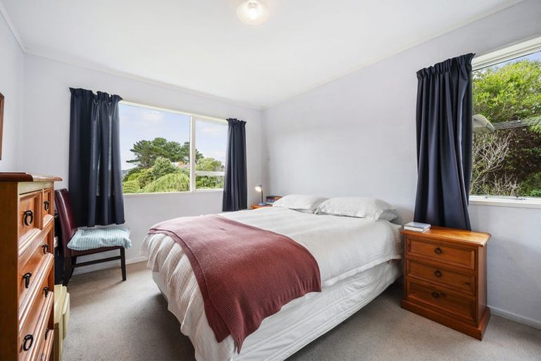 Photo of property in 4 Chancellor Way, Crofton Downs, Wellington, 6035