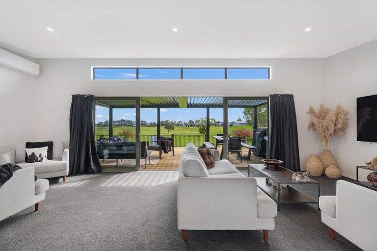 Photo of property in 171 Rangiora Crescent, Matarangi, Whitianga, 3592