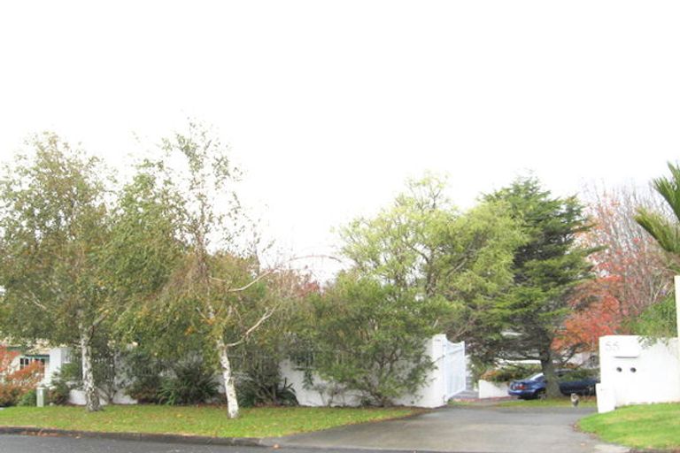 Photo of property in 55 Parkhill Road, Mellons Bay, Auckland, 2014