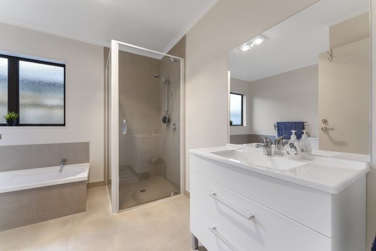 Photo of property in 43a George Street, Levin, 5510