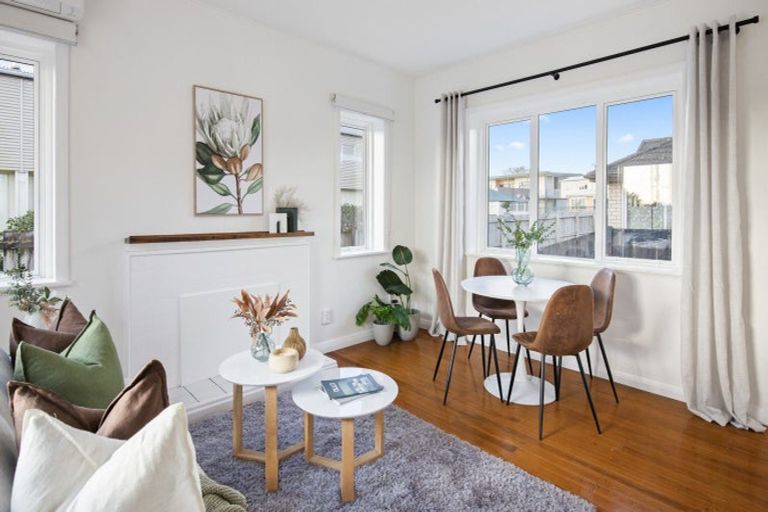 Photo of property in 19 Dublin Street, Pukekohe, 2120