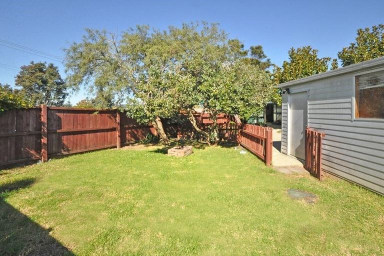 Photo of property in 151a Bruce Mclaren Road, Henderson, Auckland, 0612
