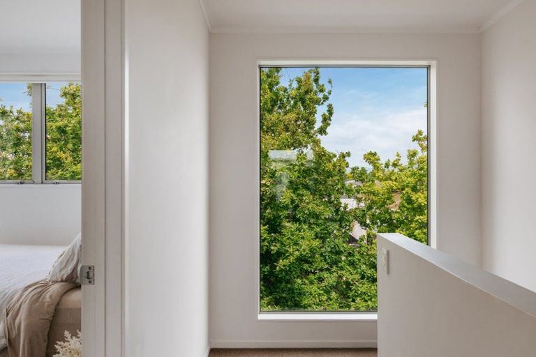 Photo of property in 31 Reynolds Place, Papamoa Beach, Papamoa, 3118