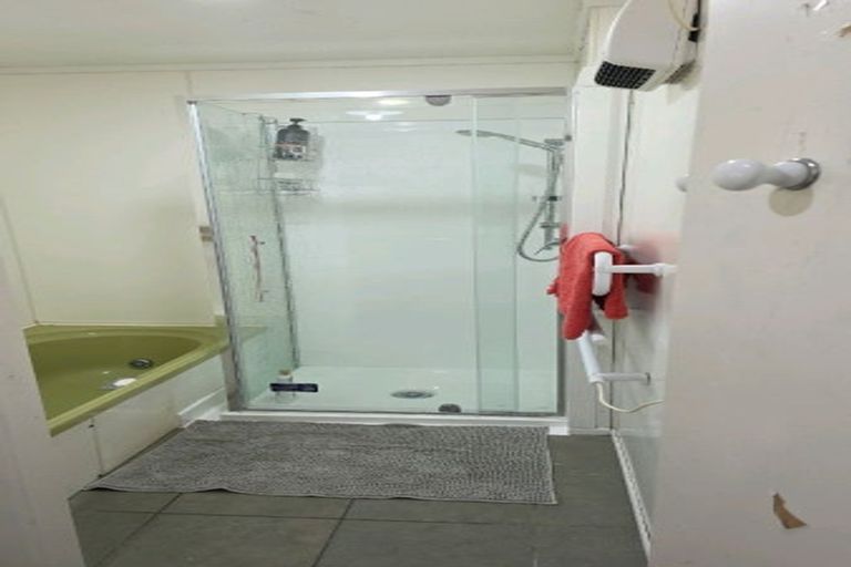 Photo of property in 79 Anzac Road, Morningside, Whangarei, 0110