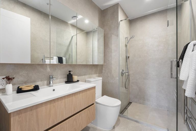 Photo of property in 193 Hibiscus Drive, Orewa, 0931