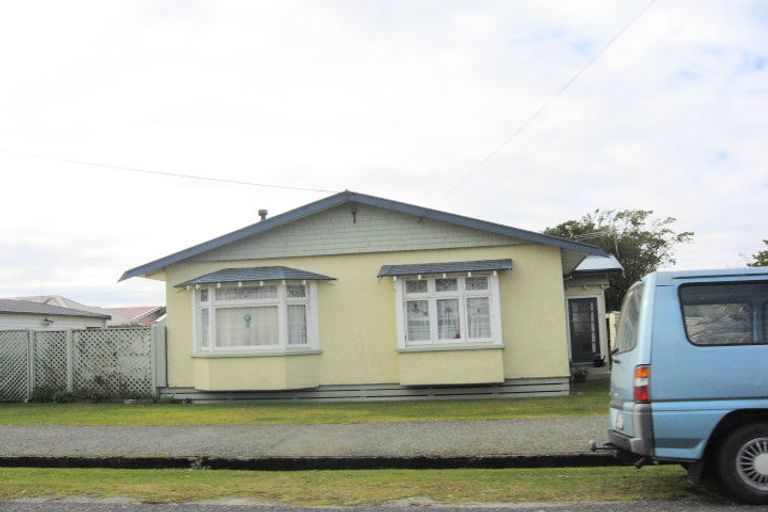 Photo of property in 5 Robinson Street, Blaketown, Greymouth, 7805