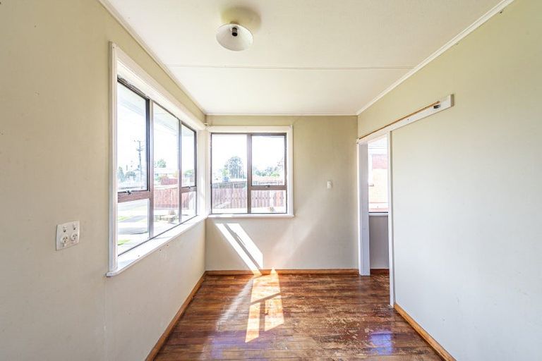 Photo of property in 59 Puriri Street, Gonville, Whanganui, 4501